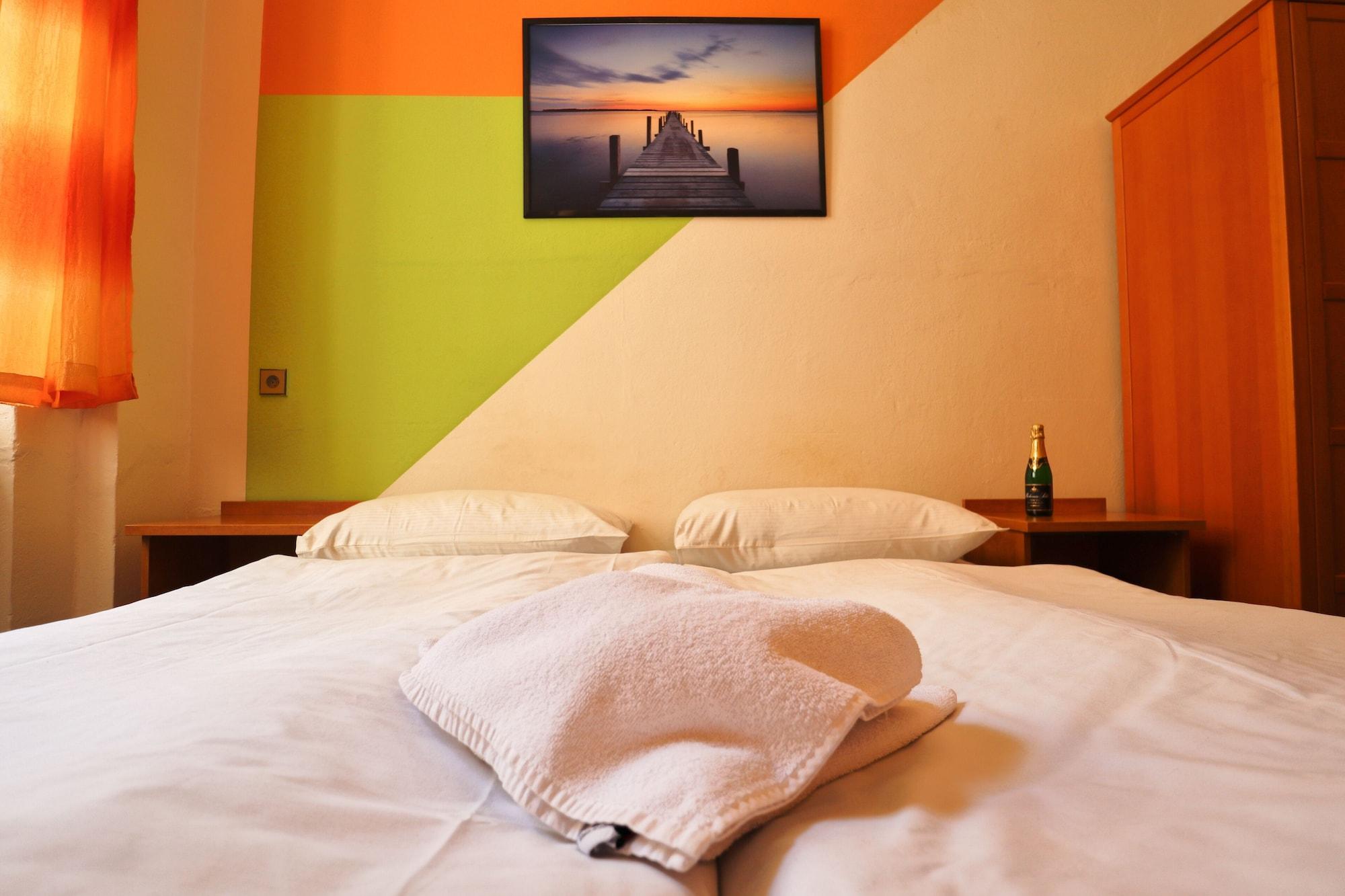 A Plus Hostel - Centrum 布拉格 外观 照片