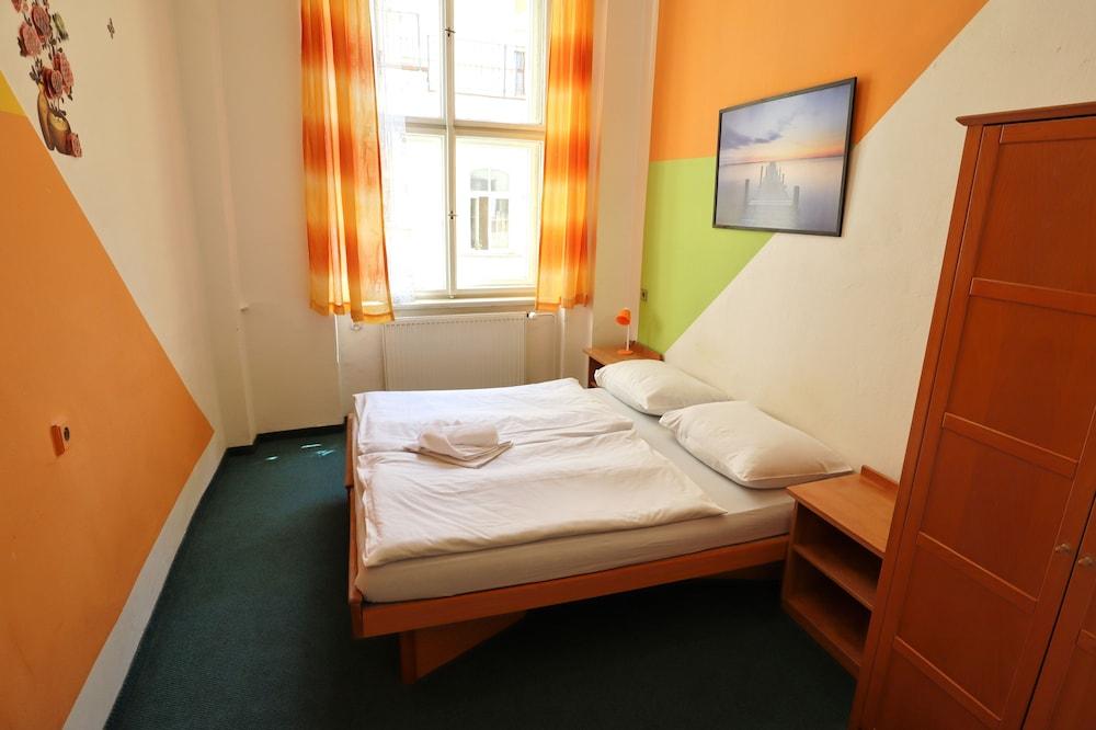 A Plus Hostel - Centrum 布拉格 外观 照片